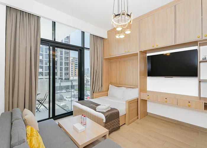 Escape24 - Chic Studio Apartment, Azizi Riviera 19